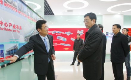 李法泉來公司調研